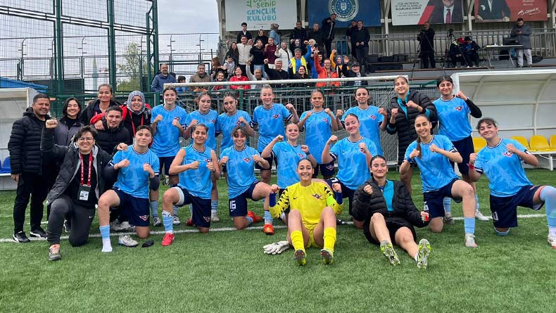 Zaferspor’lu Kızlarımızdan Büyük Başarı: Finaldeyiz