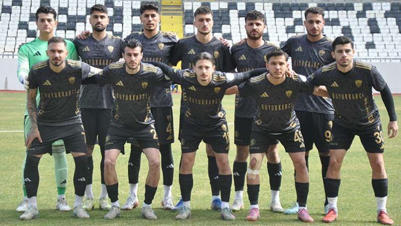 Somaspor Adanaspor'u 5-0 Mağlup Etti