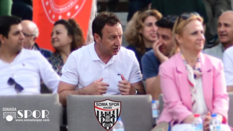 Somaspor'da Yeni Sezon Öncesi Futbol Oyun Kuralları Eğitimi