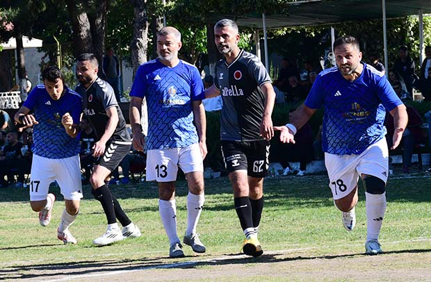 Kaymakamlık Turnuvasında İlk Çeyrek Finalistler Belli Oldu